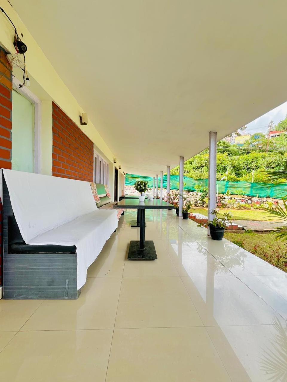 Nilgiris Inn 코타지리 외부 사진