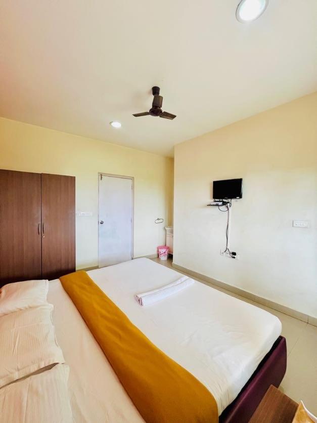 Nilgiris Inn 코타지리 외부 사진